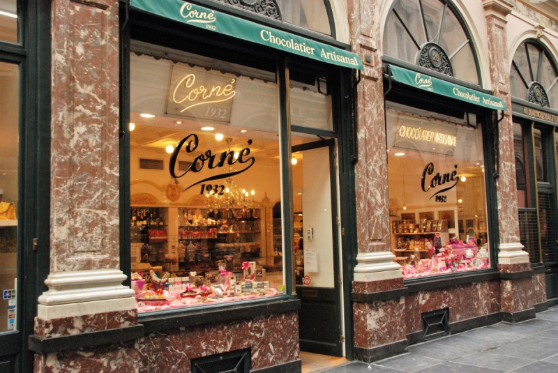 vente--min_chocolate_chocolaterie_shop_luxury_chic_gallery_brussels_belgium-558146